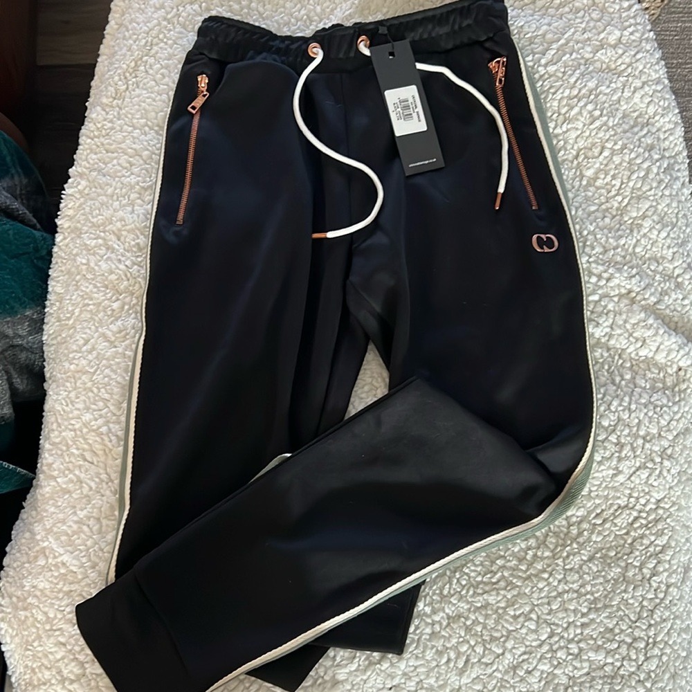 Criminal Damage joggers